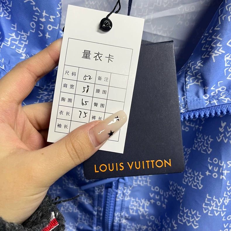 Louis Vuitton Louis Vuitton Blue Windbreaker Jacket with Pockets Size US L / EU 52-54 / 3 - 2 Thumbnail