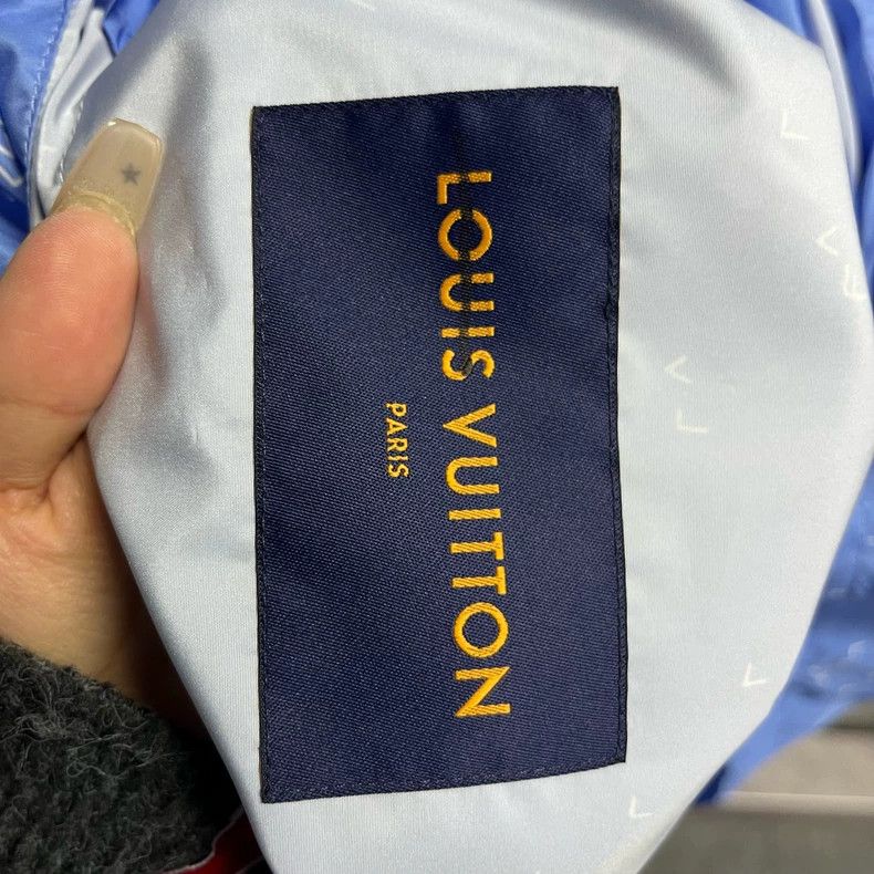 Louis Vuitton Louis Vuitton Blue Windbreaker Jacket with Pockets Size US L / EU 52-54 / 3 - 4 Thumbnail
