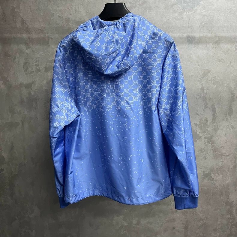 Louis Vuitton Louis Vuitton Blue Windbreaker with Pattern Size US L / EU 52-54 / 3 - 5 Thumbnail