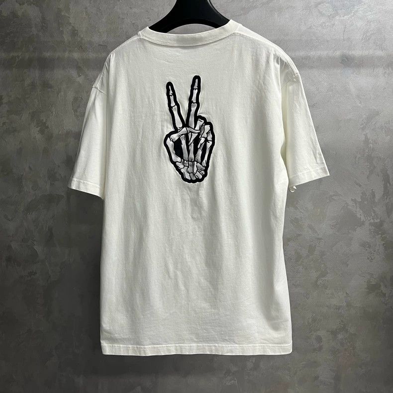 Balenciaga Balenciaga White Melting Smile T-Shirt Size US S / EU 44-46 / 1 - 5 Thumbnail