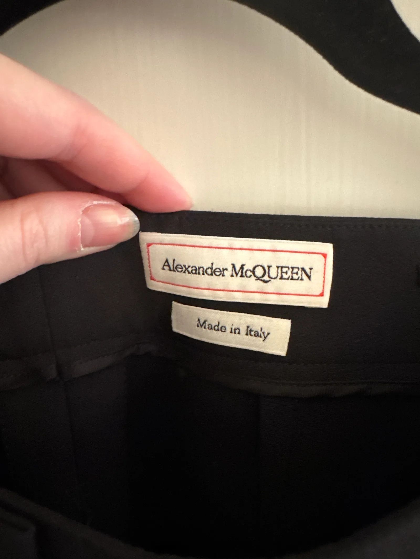 Alexander McQueen Alexander McQueen Pants Size 30" / US 8 / IT 44 - 2 Thumbnail