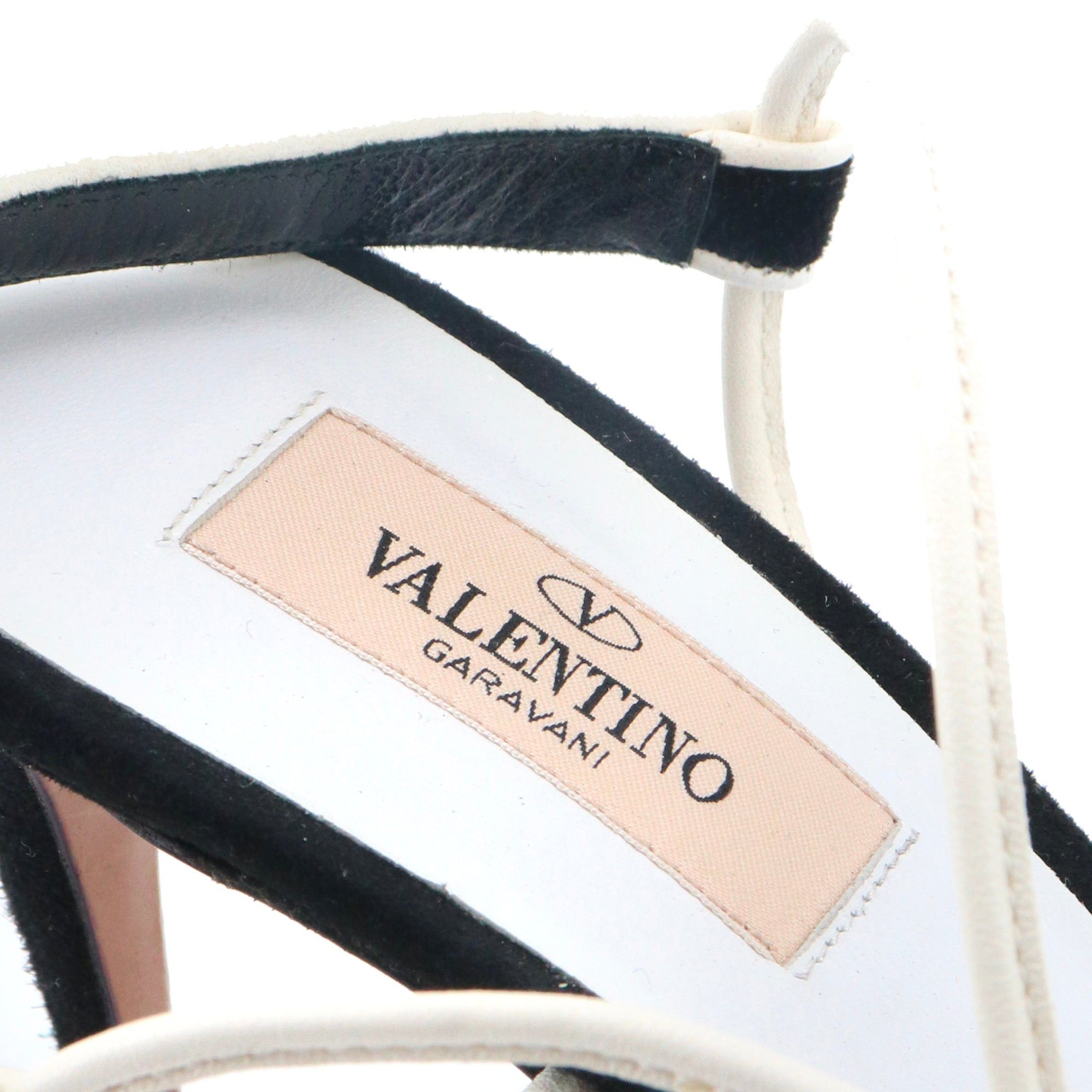 Valentino VALENTINO - Valentino Rockstud heeled sandals in black suede (T40) Size US 9 / IT 39 - 4 Thumbnail