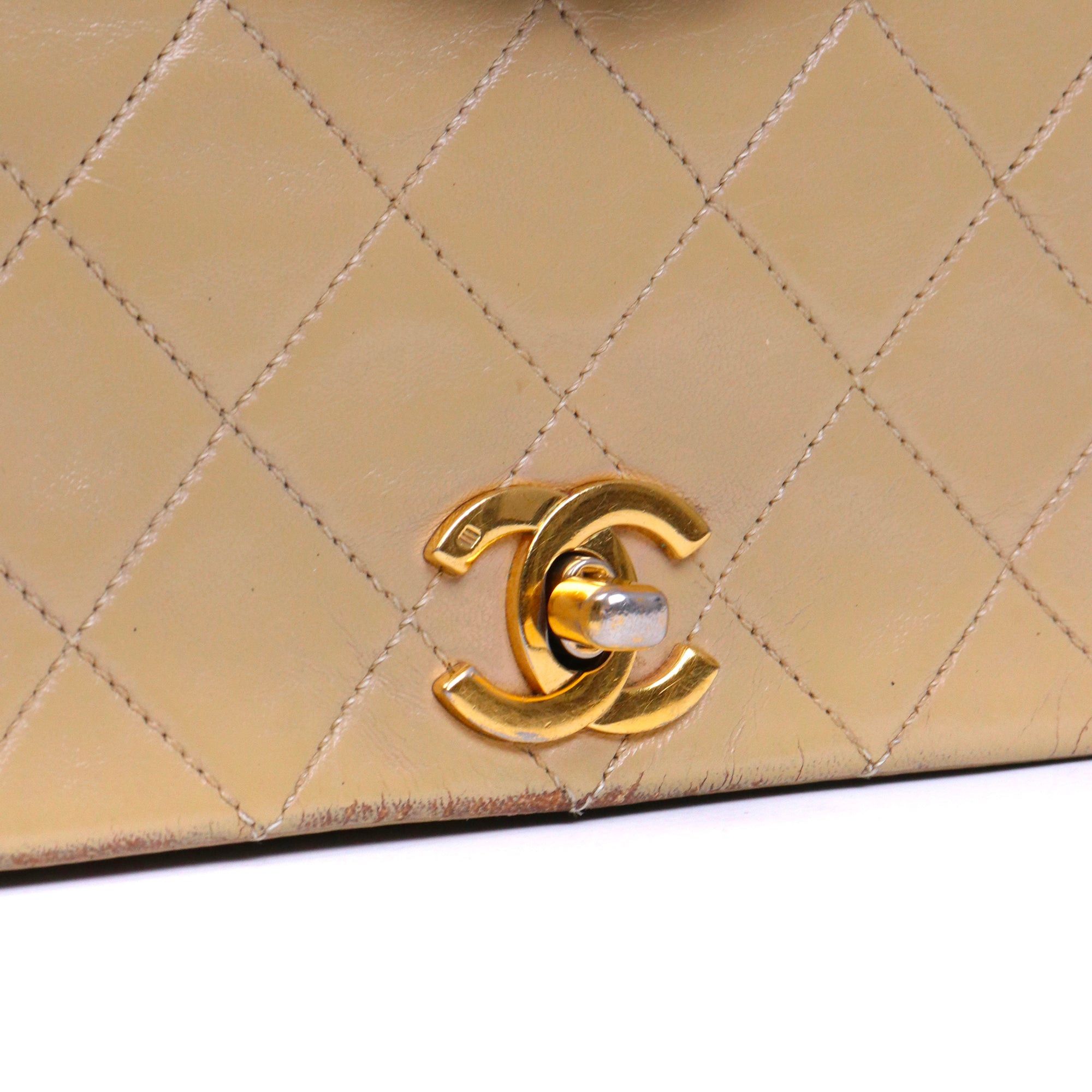 Chanel CHANEL - Chanel Classique/Timeless Full Flap handbag in vintage beige smooth leather Size ONE SIZE - 5 Thumbnail