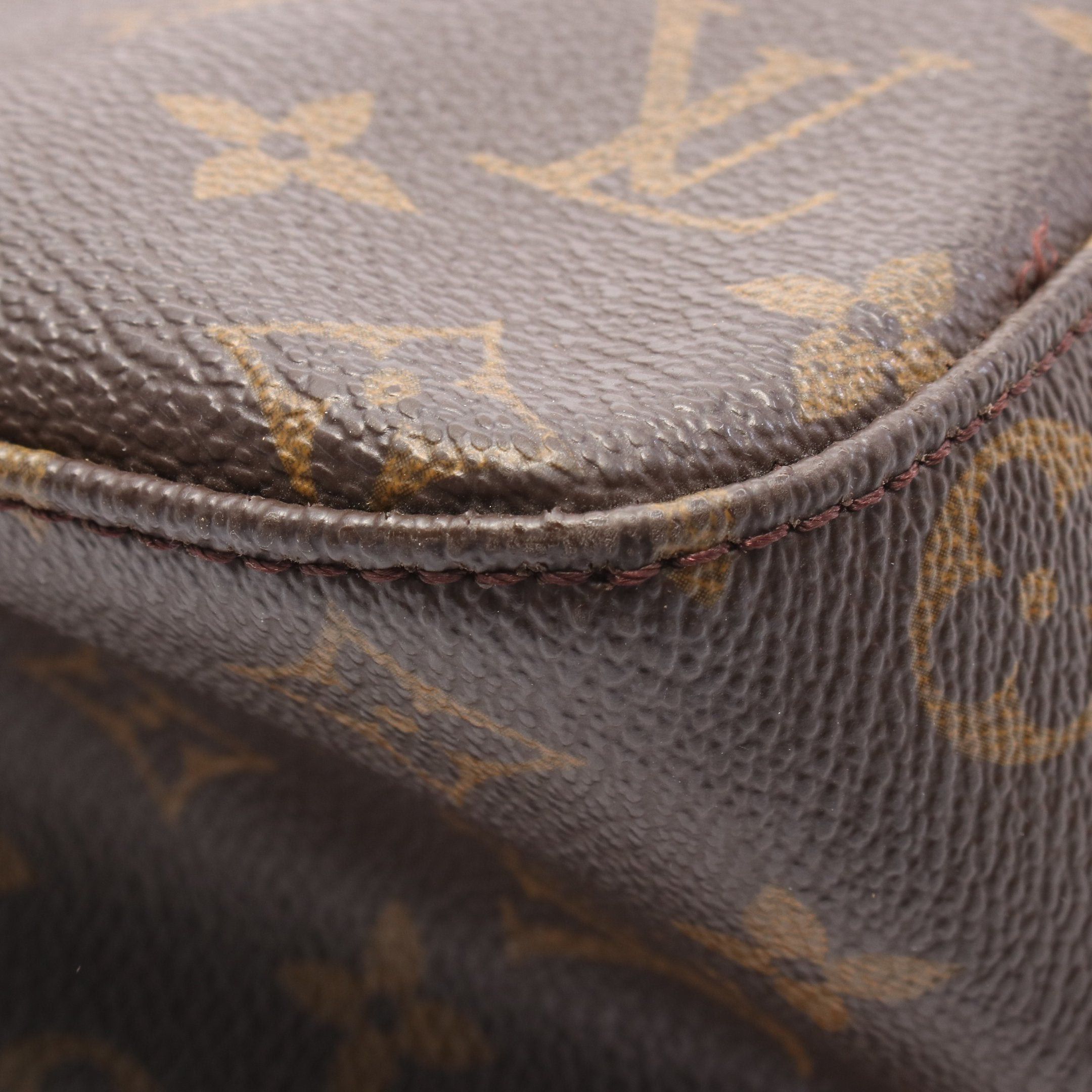 Louis Vuitton Louis Vuitton Looping Gm Monogram Shoulder Bag Leather Brown Size ONE SIZE - 8 Thumbnail
