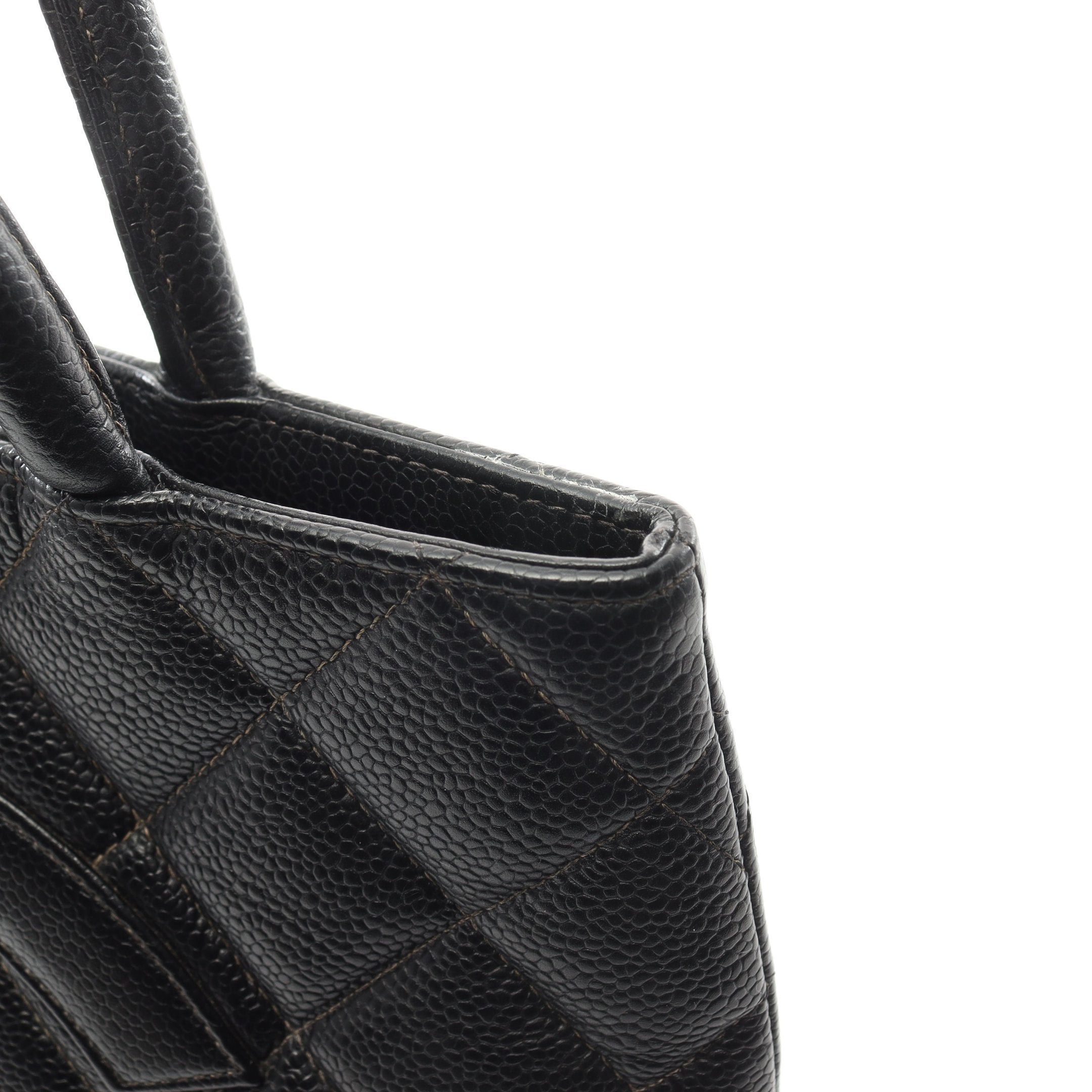 Chanel Chanel Reissue Tote Handbag Bag Caviar Skin Black Gold Hardware Size ONE SIZE - 7 Thumbnail
