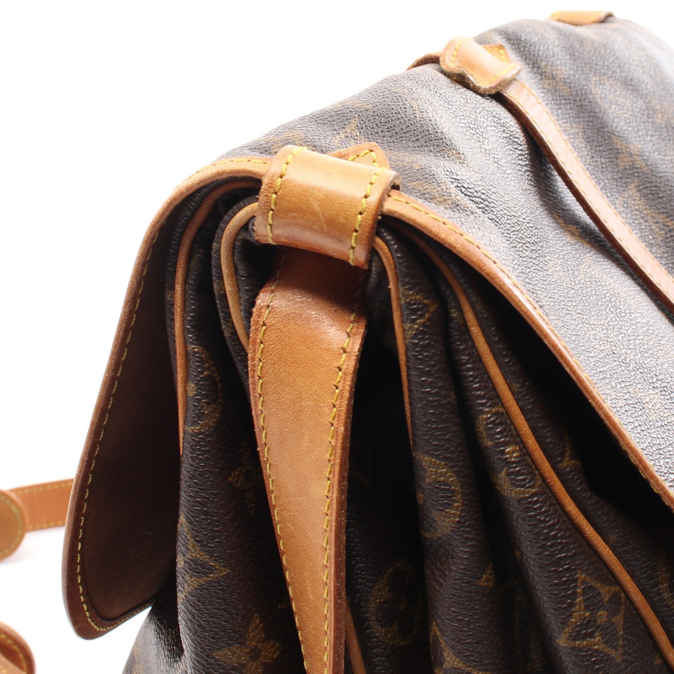 Louis Vuitton Louis Vuitton Saumur 35 Monogram Shoulder Bag Leather Brown Size ONE SIZE - 12 Thumbnail