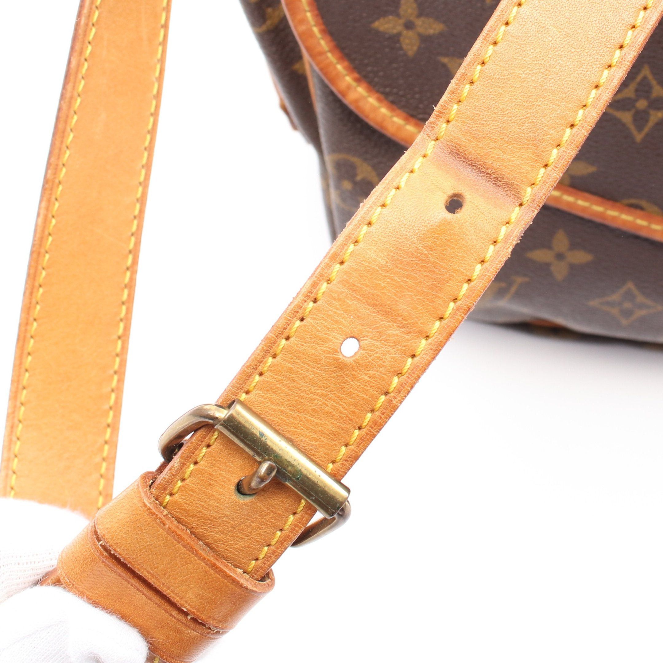 Louis Vuitton Louis Vuitton Saumur 35 Monogram Shoulder Bag Leather Brown Size ONE SIZE - 11 Thumbnail
