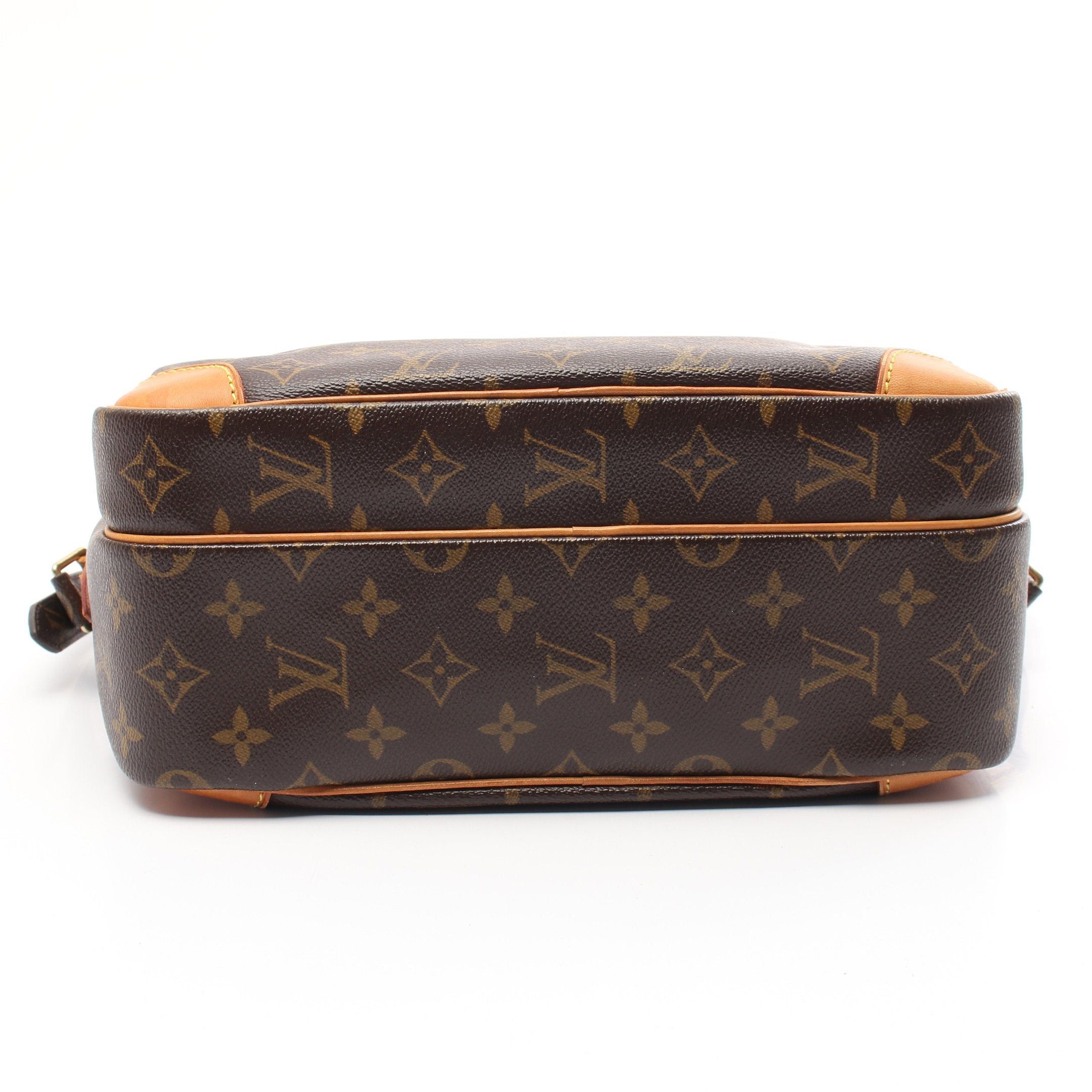Louis Vuitton Louis Vuitton Nil Monogram Shoulder Bag Leather Brown Size ONE SIZE - 14 Thumbnail