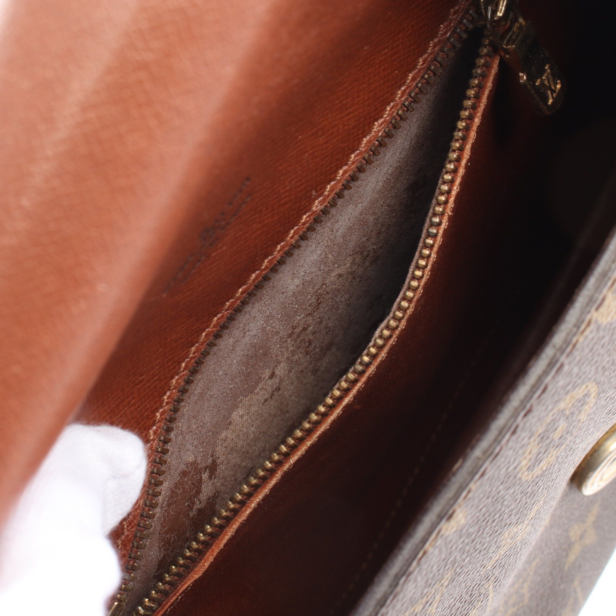 Louis Vuitton Louis Vuitton Sun Crew Mm Monogram Shoulder Bag Leather Brown Size ONE SIZE - 5 Thumbnail