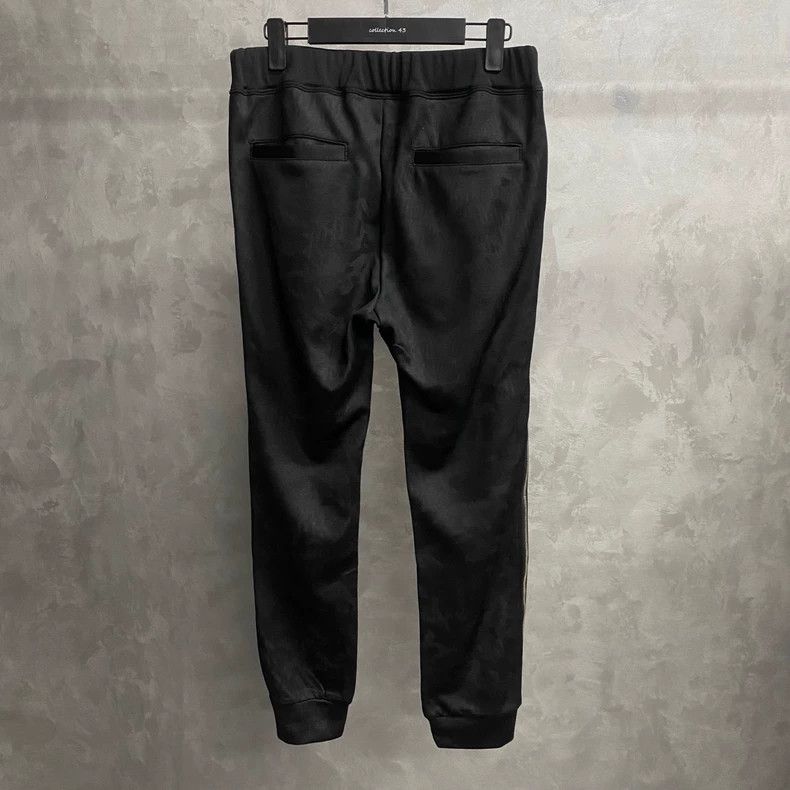 Palm Angels Black Water Rhinestone Pattern Logo Sweatpants Size US 26 / EU 42 - 3 Thumbnail
