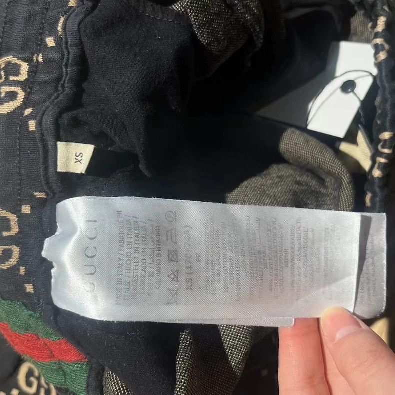Gucci Gucci Black Logo Print Casual Shorts Size US 26 / EU 42 - 4 Thumbnail