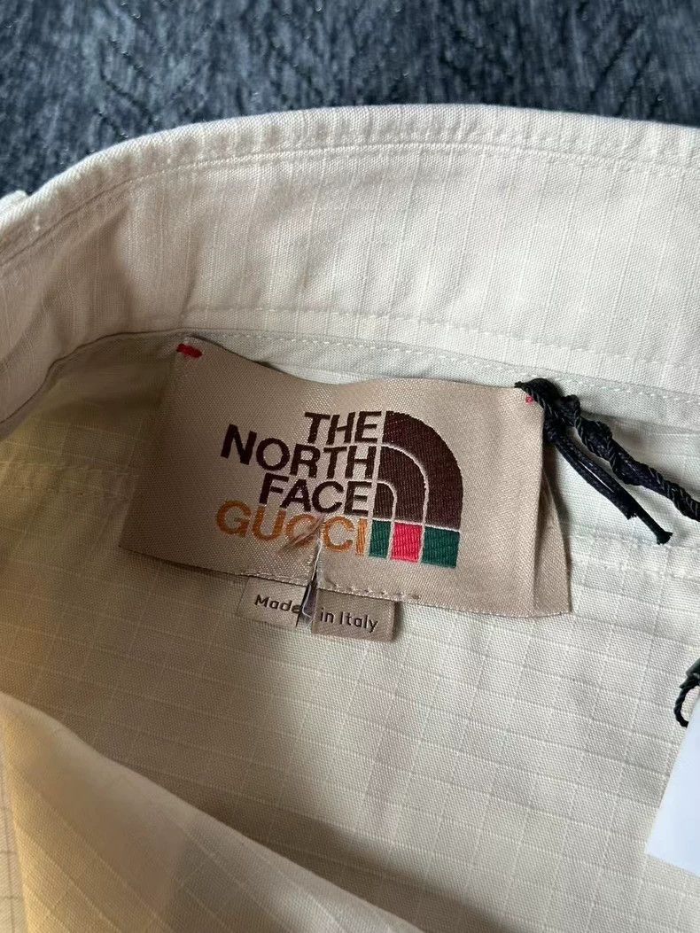 Gucci Gucci x The North Face Cargo Shorts Size US 44 / EU 60 - 3 Thumbnail