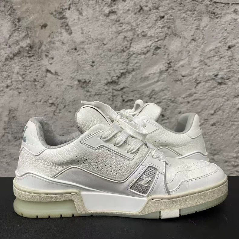 Louis Vuitton Louis Vuitton White Concrete Sneakers Size 3 Size US 5 / EU 37 - 4 Thumbnail