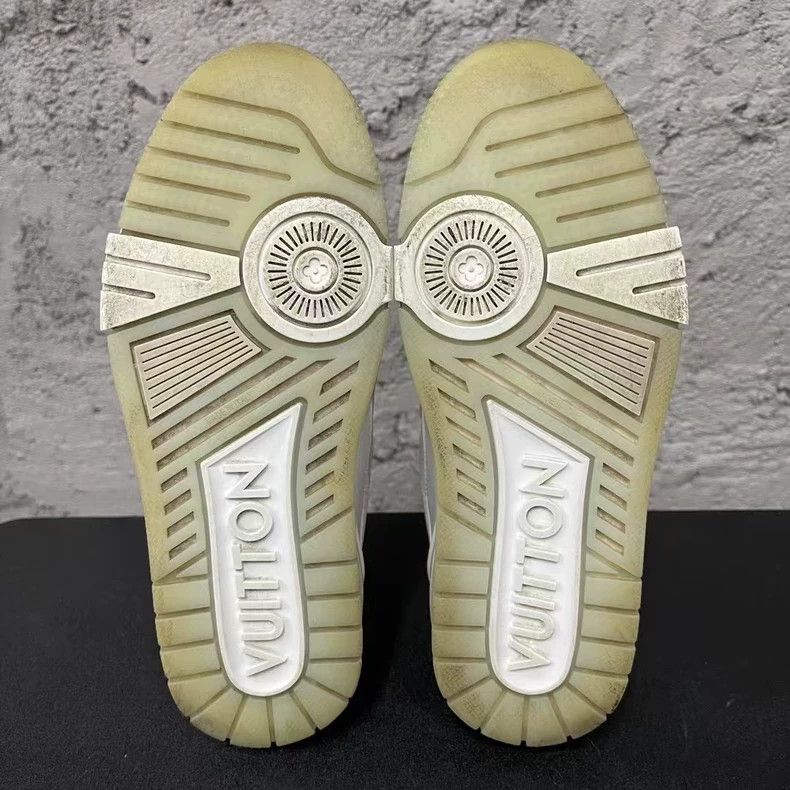 Louis Vuitton Louis Vuitton White Concrete Sneakers Size 3 Size US 5 / EU 37 - 7 Thumbnail