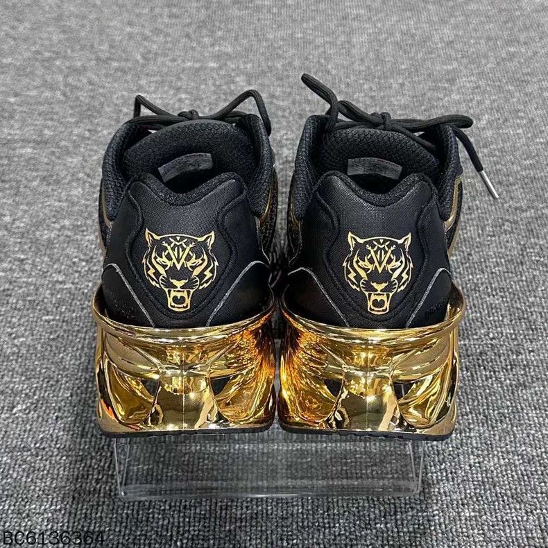 Philipp Plein Philipp Plein Sports Running Shoes Black and Gold Size US 9 / EU 42 - 5 Thumbnail