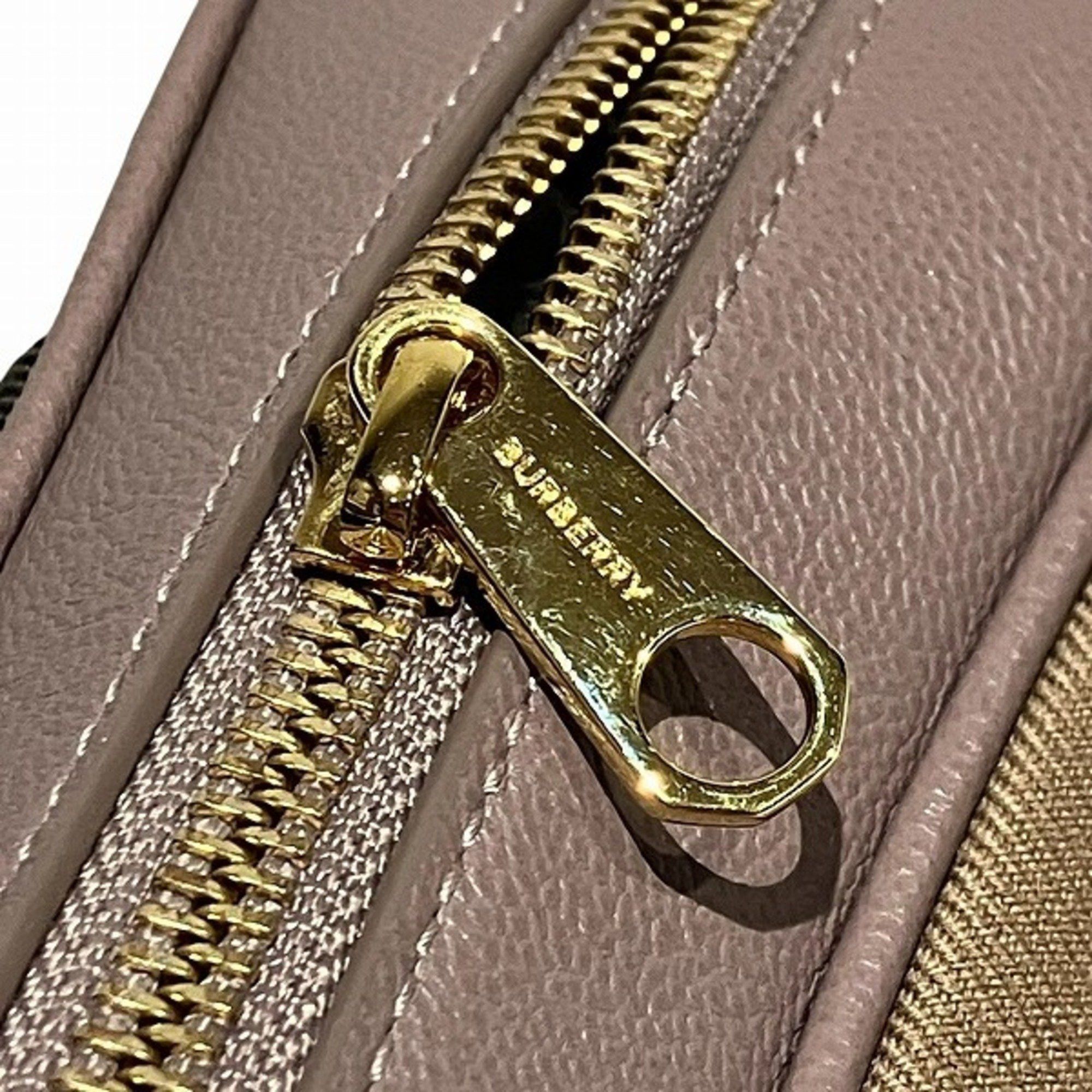 Burberry Burberry Nova Check shoulder Size ONE SIZE - 6 Thumbnail
