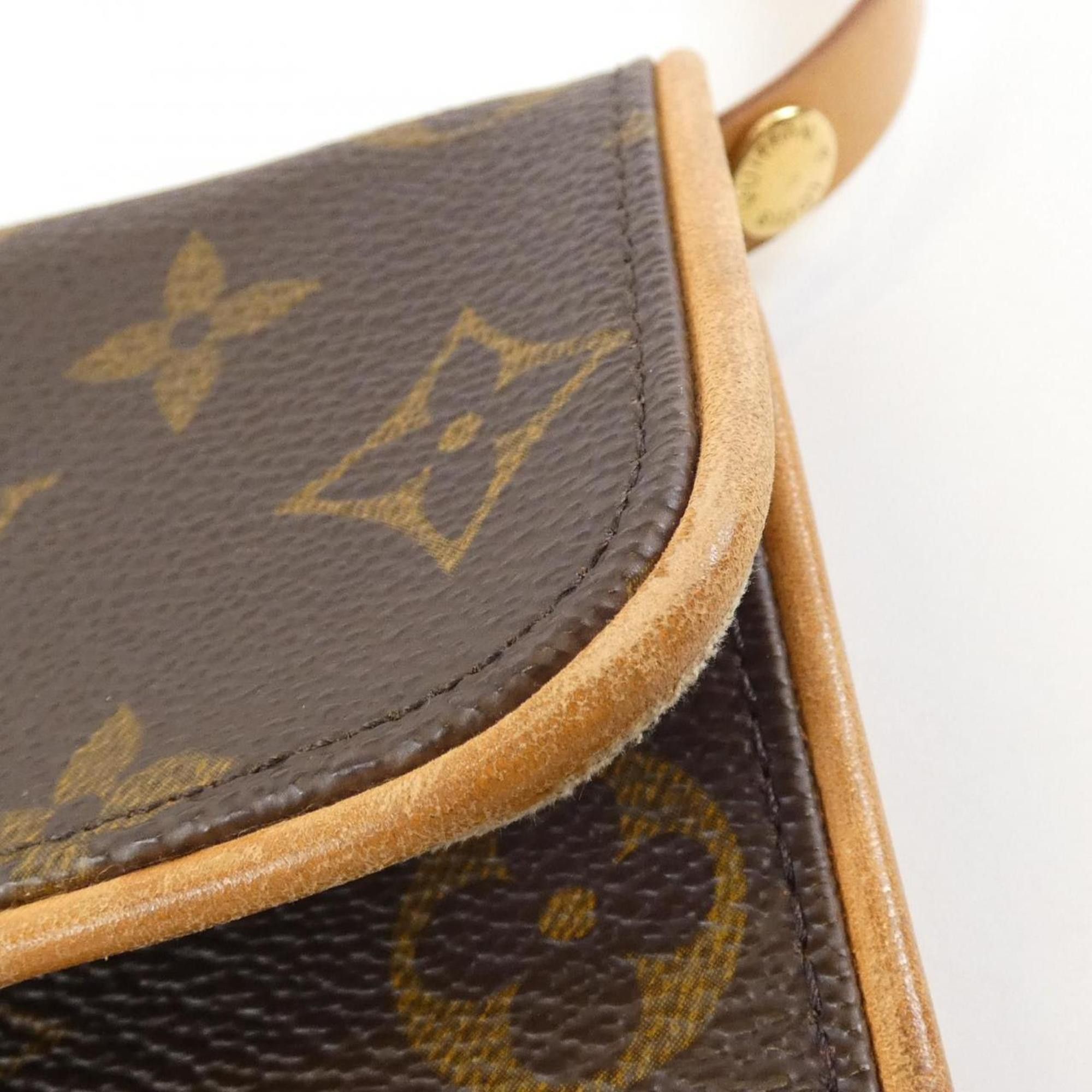 Louis Vuitton Twin clutch