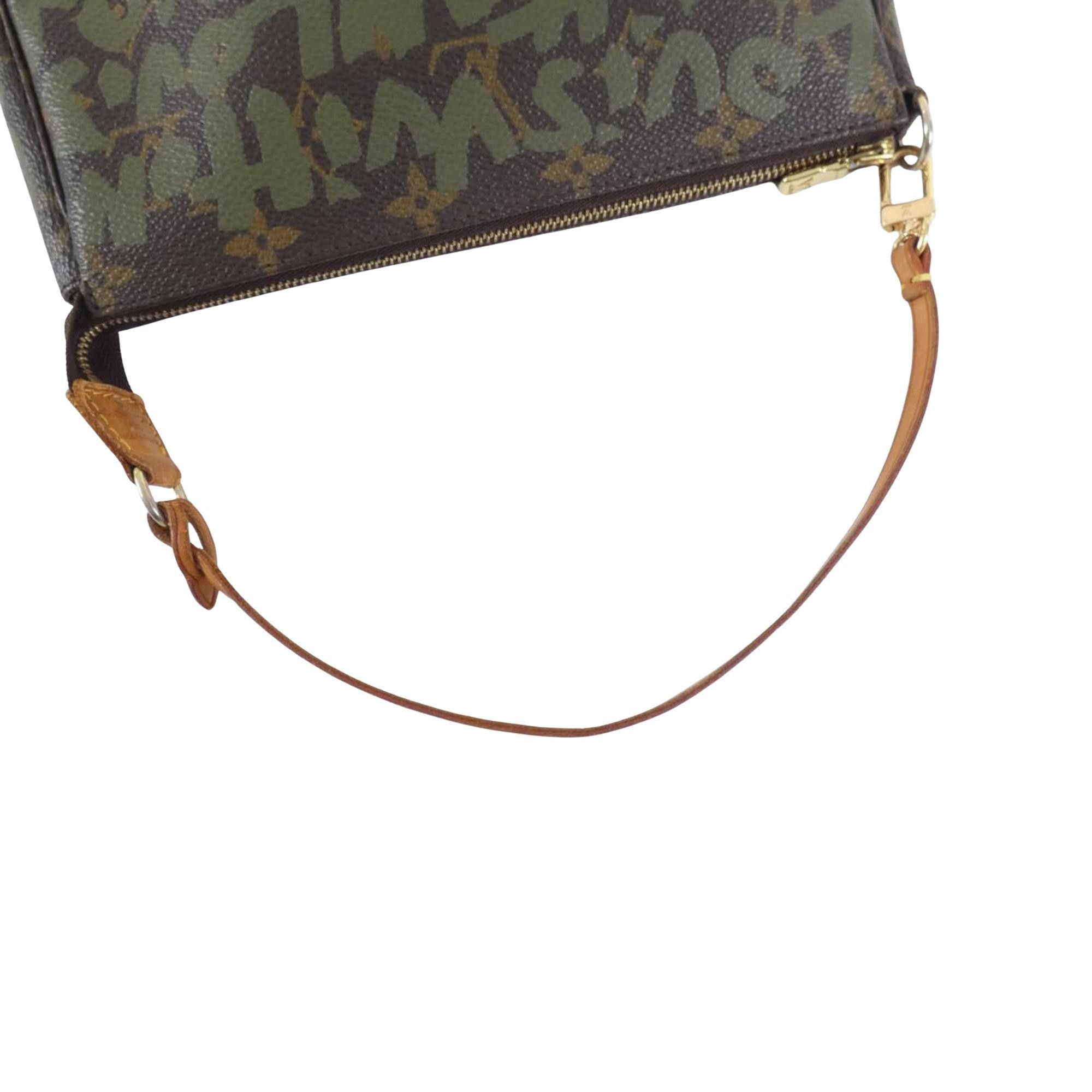 Louis Vuitton Louis Vuitton Pochette Accessoire clutch Size ONE SIZE - 2 Thumbnail
