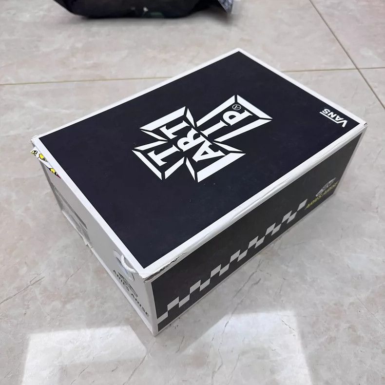 Vans Vans SK8 Aries Collaborative Skate Shoes Size US 8.5 / EU 41-42 - 7 Thumbnail