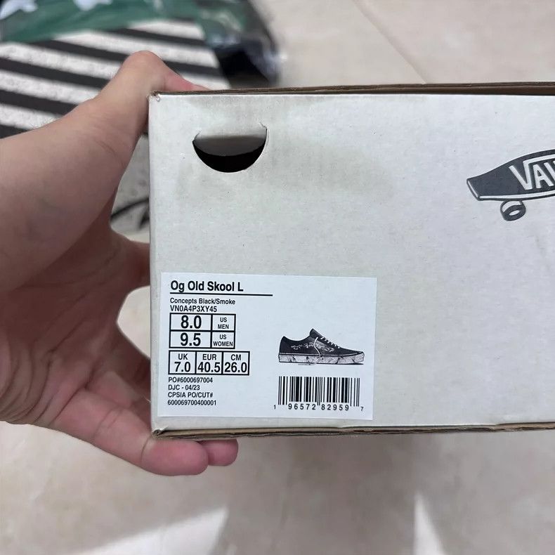 Vans Vans Old Skool Concepts Low-Top Skate Shoes Size US 7.5 / EU 40-41 - 8 Thumbnail