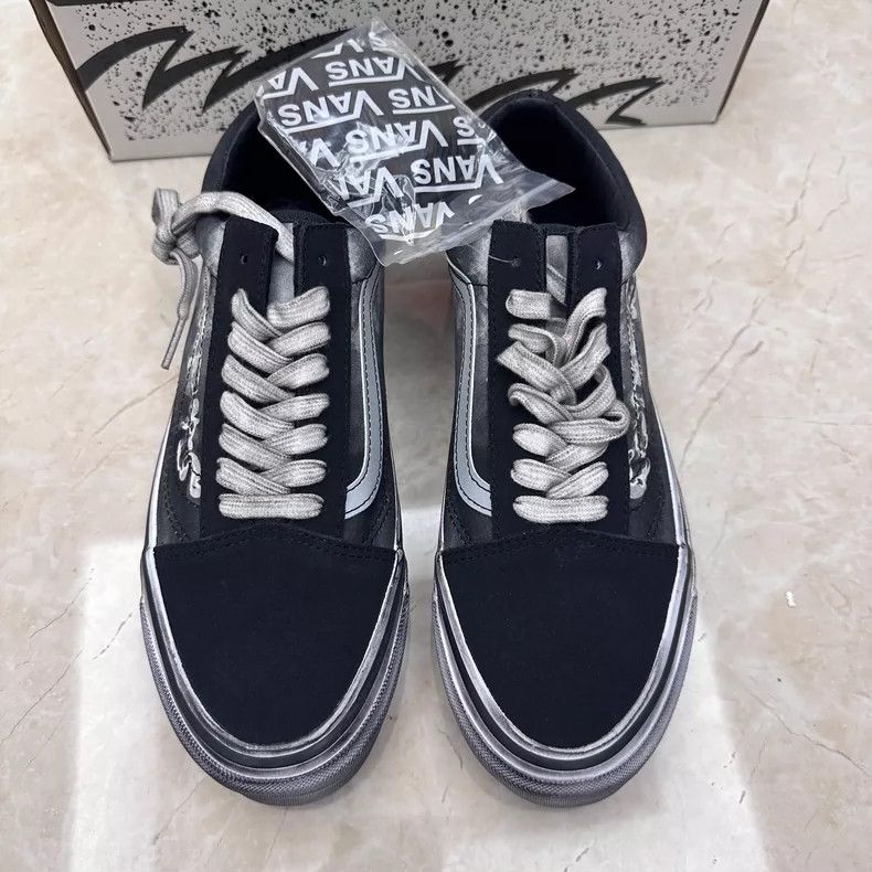Vans Vans Old Skool Concepts Low-Top Skate Shoes Size US 7.5 / EU 40-41 - 2 Thumbnail