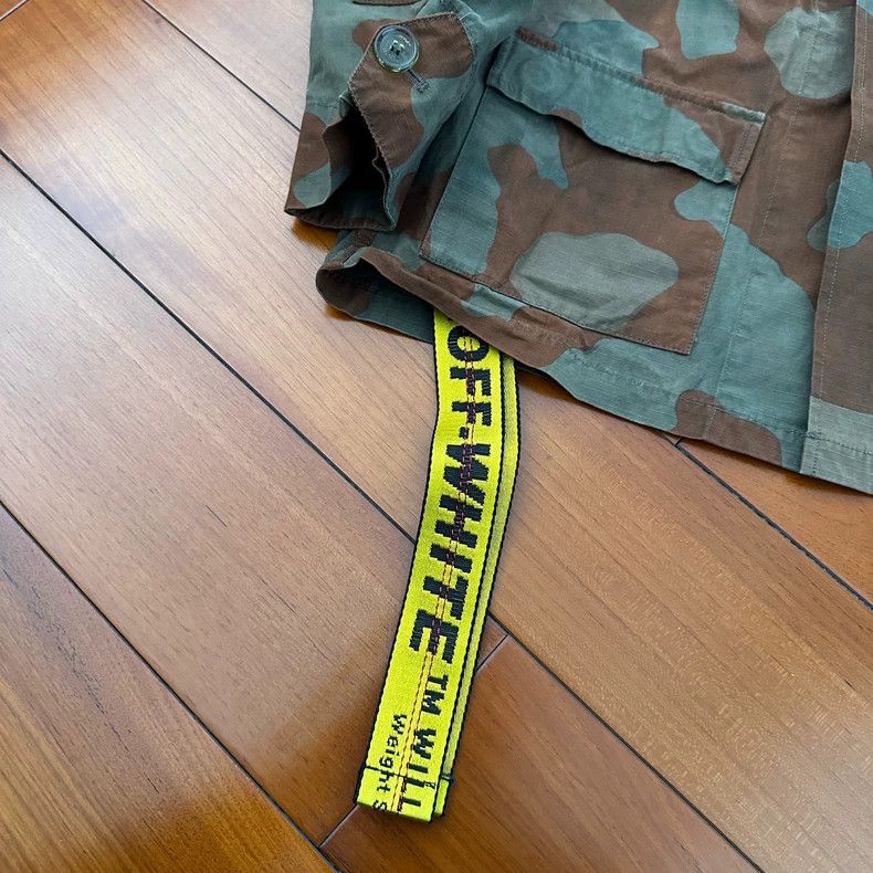 Off-White Offwhite Camouflage Worker Jacket with Yellow Strap Size US XS / EU 42 / 0 - 5 Thumbnail