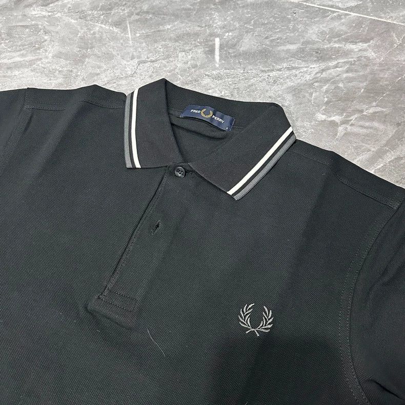 Fred Perry Fred Perry Black Gray Short Sleeve Polo Shirt Size US S / EU 44-46 / 1 - 2 Thumbnail