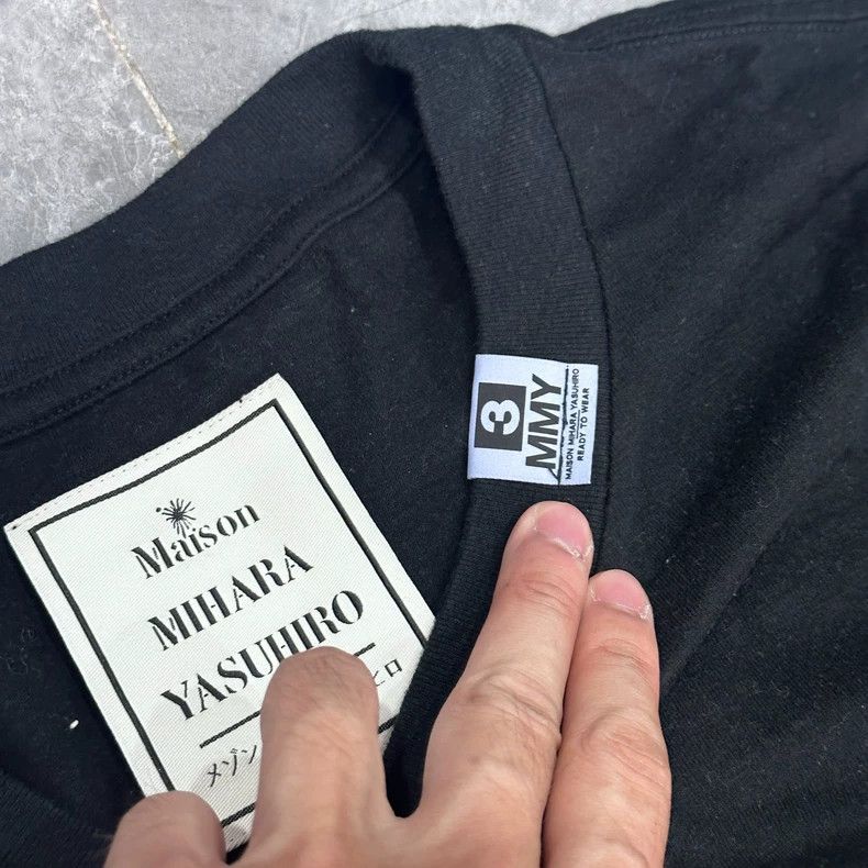 Maison MIHARA YASUHIRO Maison Mihara Yasuhiro Graphic Bear T-Shirt Size US L / EU 52-54 / 3 - 4 Thumbnail