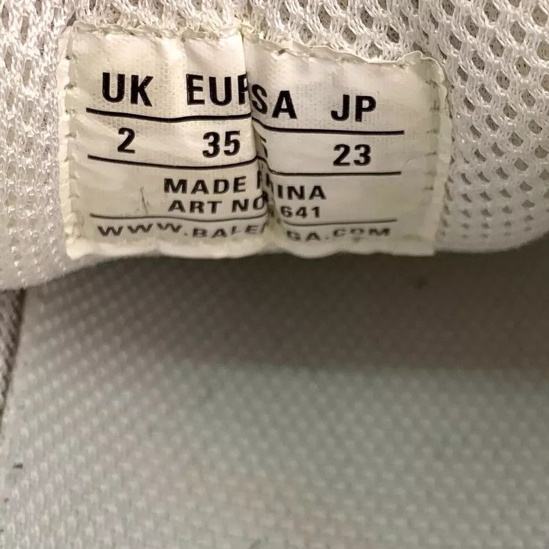 Balenciaga Balenciaga Triple 35 Casual Sneakers with Color Mix Size US 5 / EU 37 - 6 Thumbnail