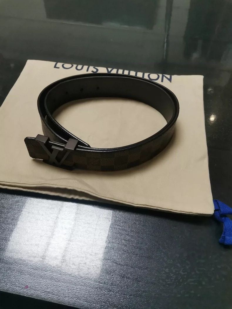 Louis Vuitton Louis Vuitton Men's Leather Belt Size ONE SIZE - 2 Thumbnail