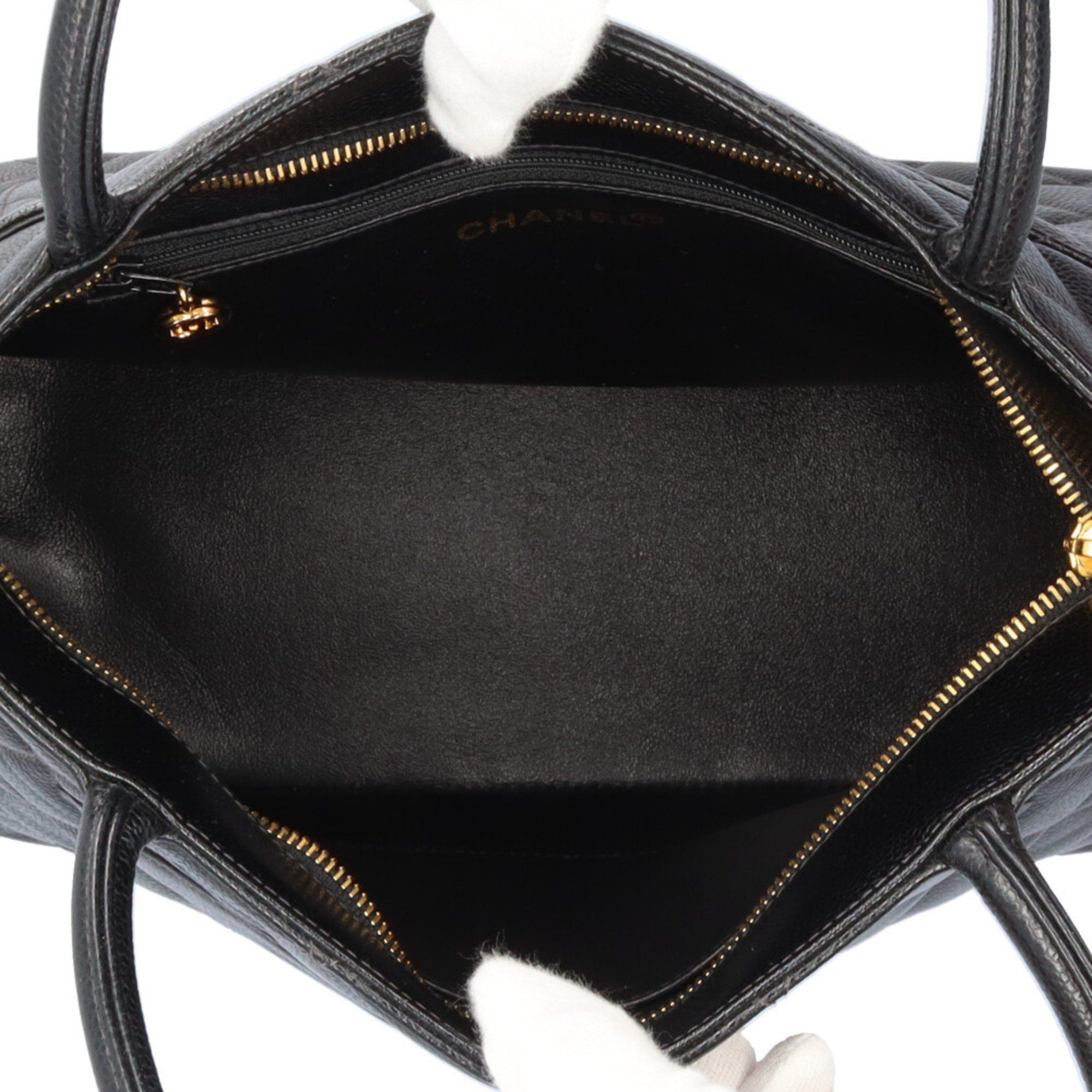 Chanel Chanel Medaillon tote Size ONE SIZE - 7 Thumbnail
