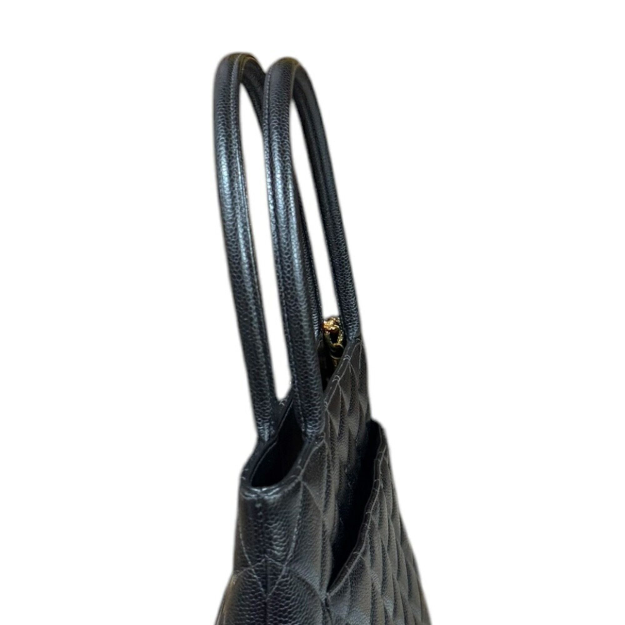 Chanel Chanel Medaillon tote Size ONE SIZE - 4 Thumbnail