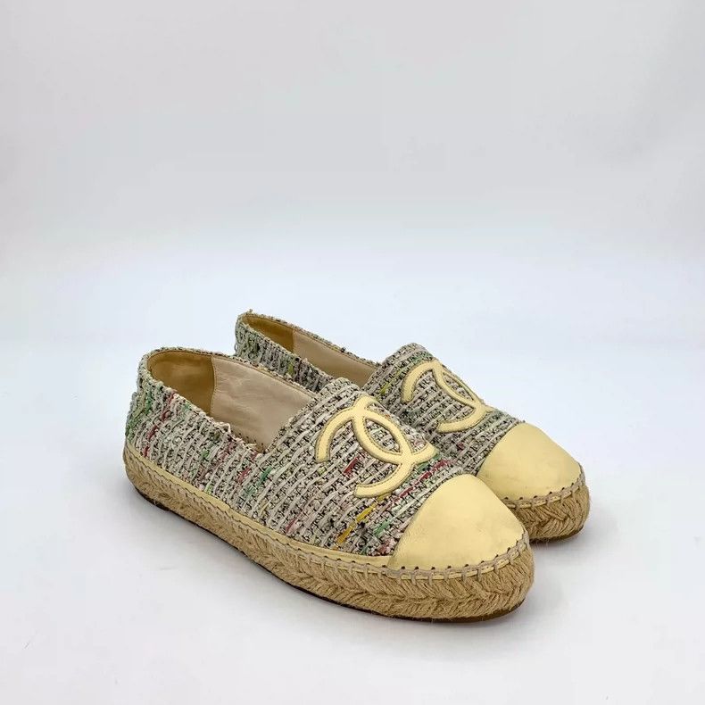 Chanel Yellow Chanel Fisherman Slip-On Shoes Size US 8 / EU 41 - 2 Thumbnail