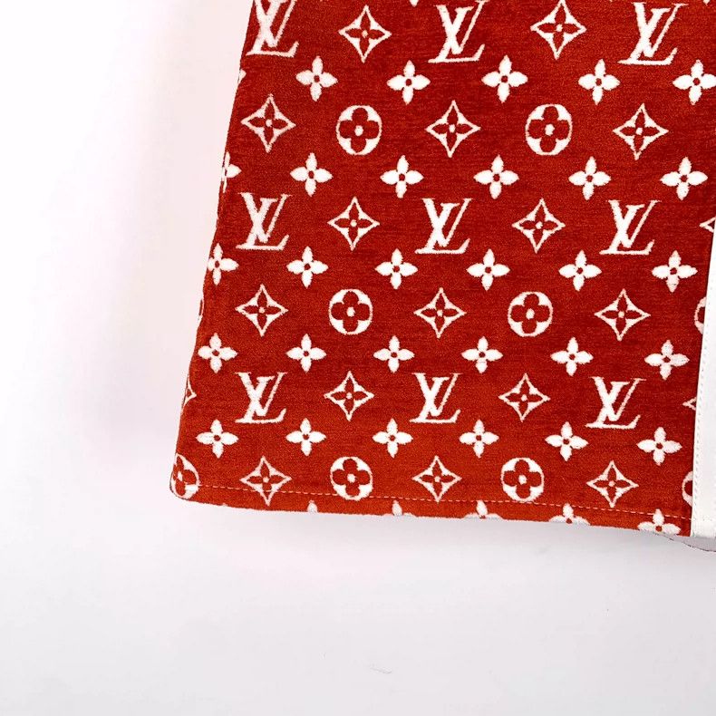 Louis Vuitton Louis Vuitton Red Logo A-Line Skirt Size US 36 / EU 52 - 4 Thumbnail