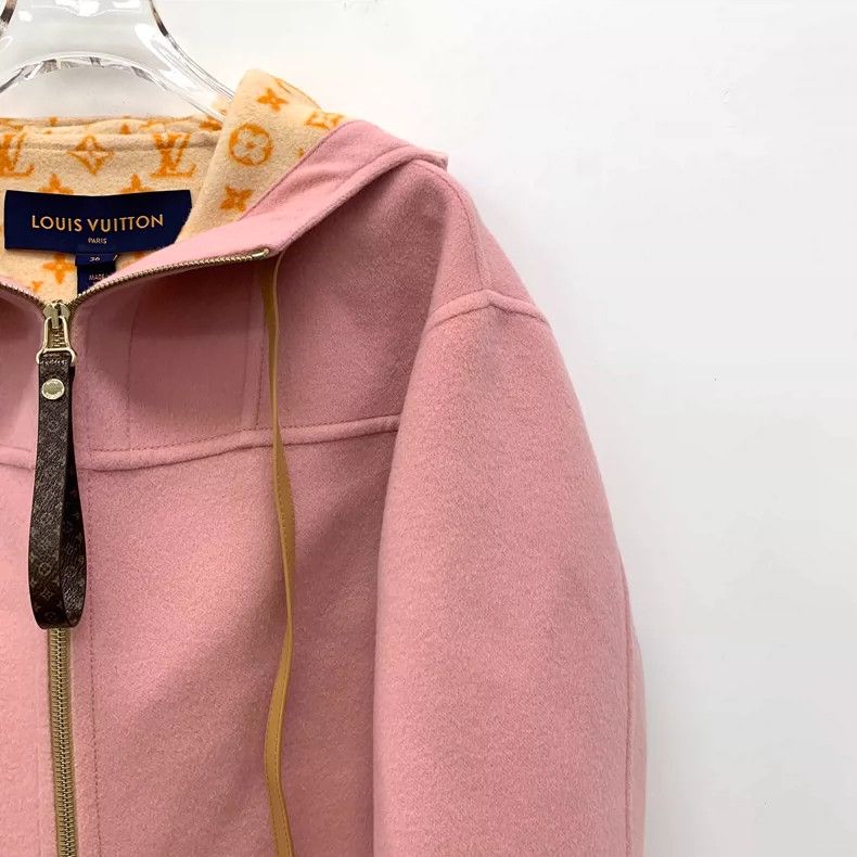 Louis Vuitton Louis Vuitton Pink Hooded Zip Coat Size US XS / EU 42 / 0 - 3 Thumbnail