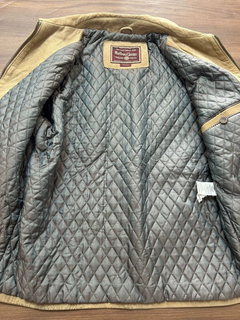 Vintage Vintage Marlboro Classic Leather Jacket Size US L / EU 52-54 / 3 - 3 Thumbnail