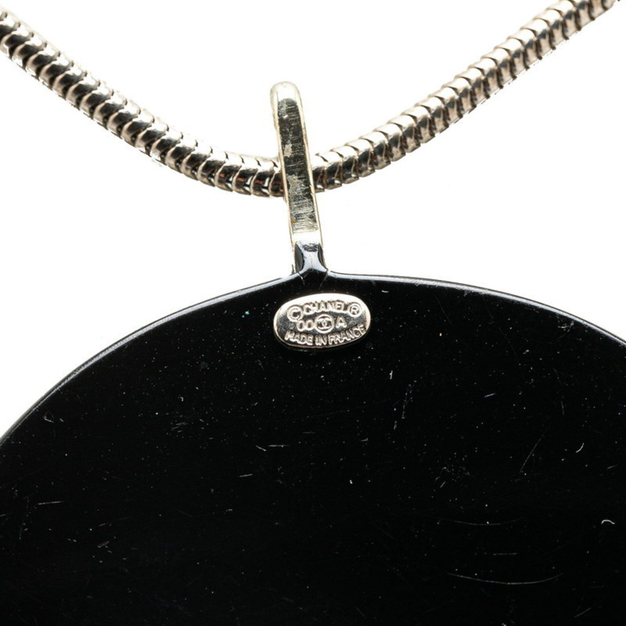 Chanel Chanel Chain Pendant Necklace Silver Black Metal Women's CHANEL Size ONE SIZE - 2 Thumbnail