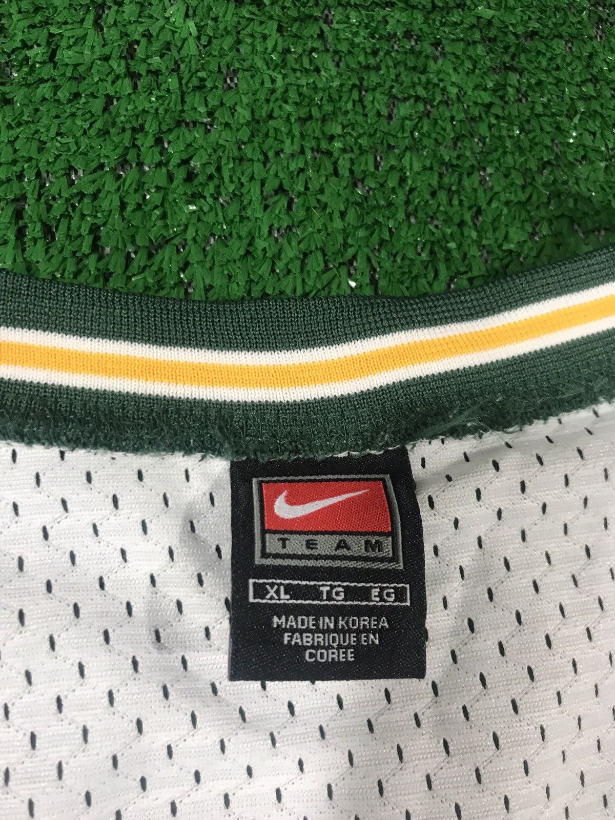 Nike Ray Allen Seattle SuperSonics Swingman Jersey Size US XL / EU 56 / 4 - 6 Preview