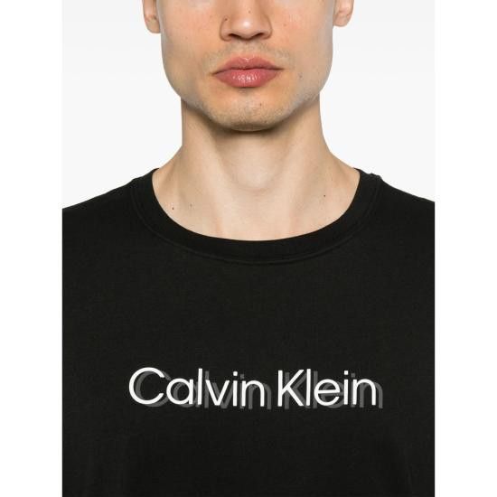 Calvin Klein CALVIN KLEIN Men T-Shirts LVGMS5K183 BLACK Size US S / EU 44-46 / 1 - 4 Thumbnail