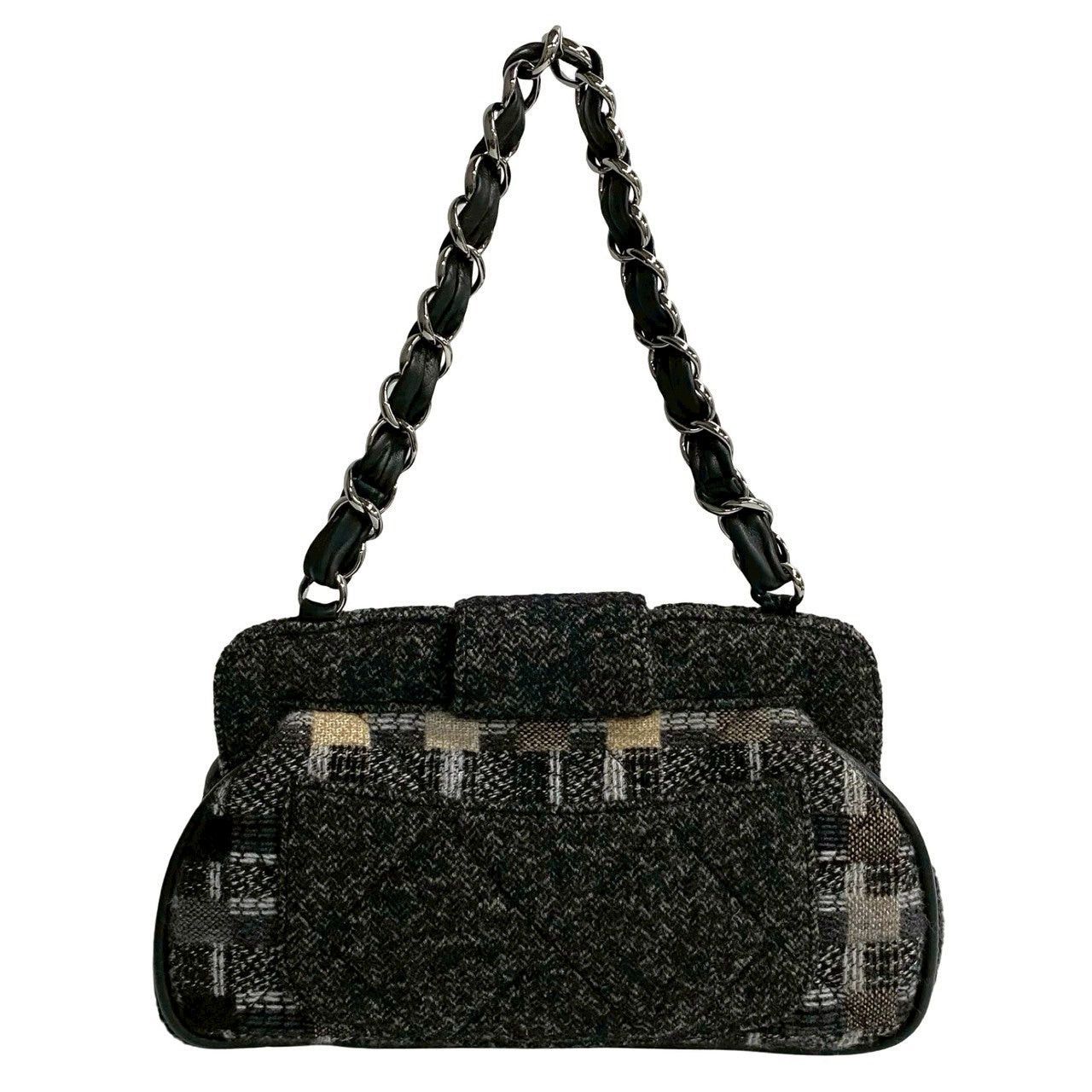 Chanel Chanel Shoulder Bag Black Tweed Size ONE SIZE - 4 Thumbnail