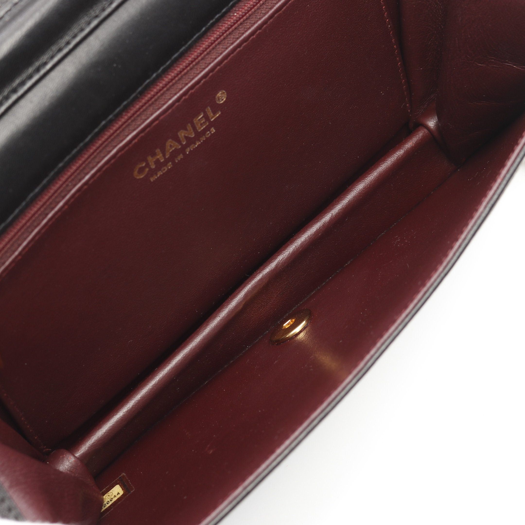 Chanel Chanel Matelasse Full Flap Chain Shoulder Bag Lambskin Black Gold Hardware Size ONE SIZE - 3 Thumbnail