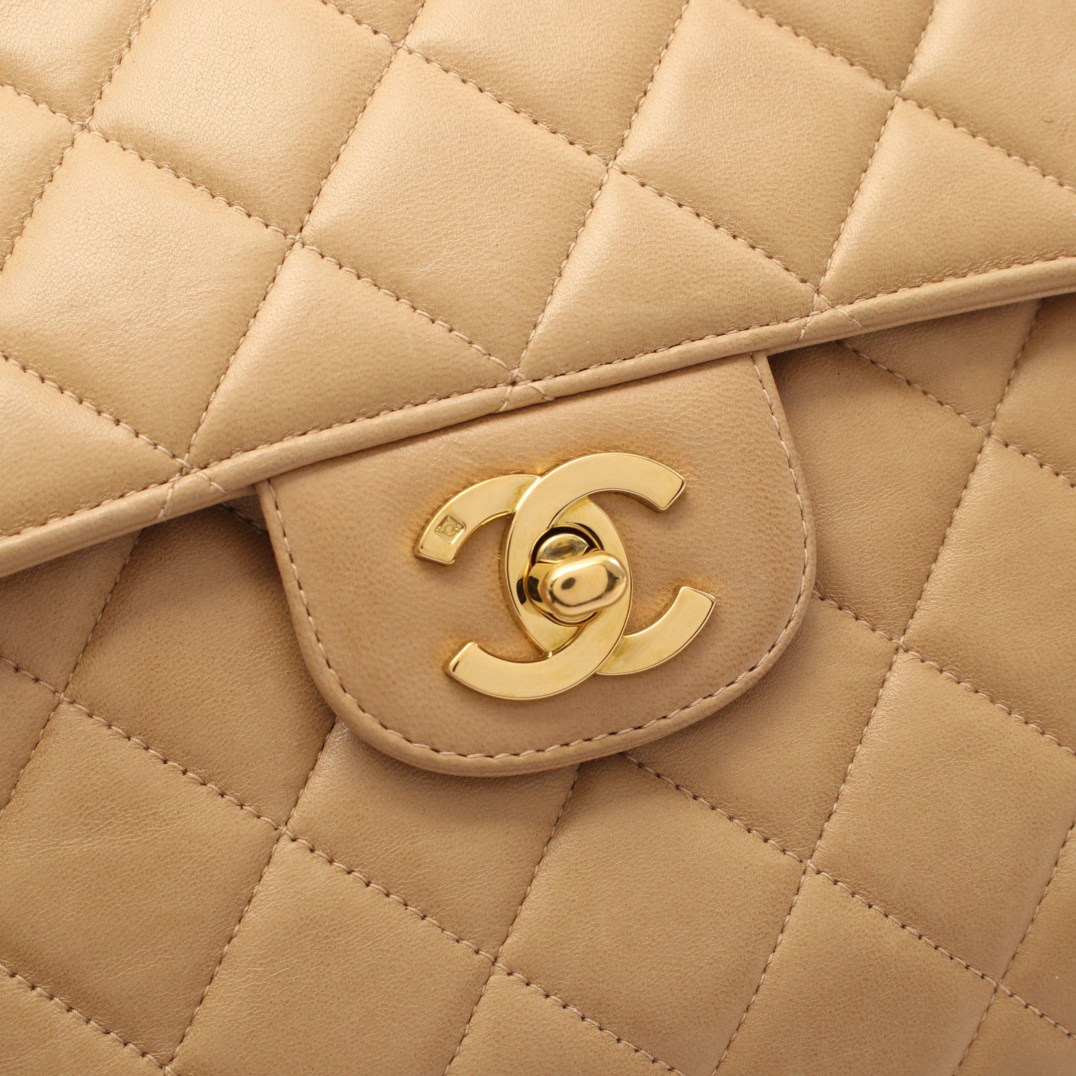 Chanel Chanel Matelasse Chain Shoulder Bag Lambskin Beige Gold Hardware Fringe Size ONE SIZE - 9 Thumbnail