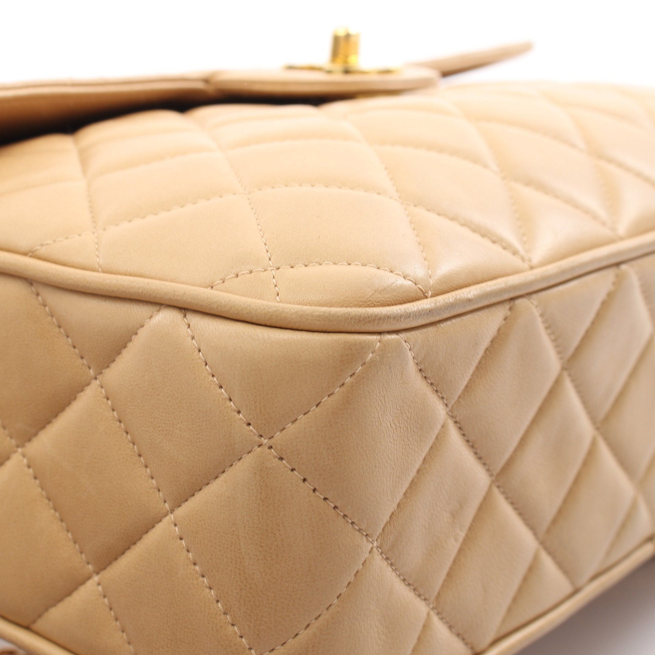 Chanel Chanel Matelasse Chain Shoulder Bag Lambskin Beige Gold Hardware Fringe Size ONE SIZE - 11 Thumbnail