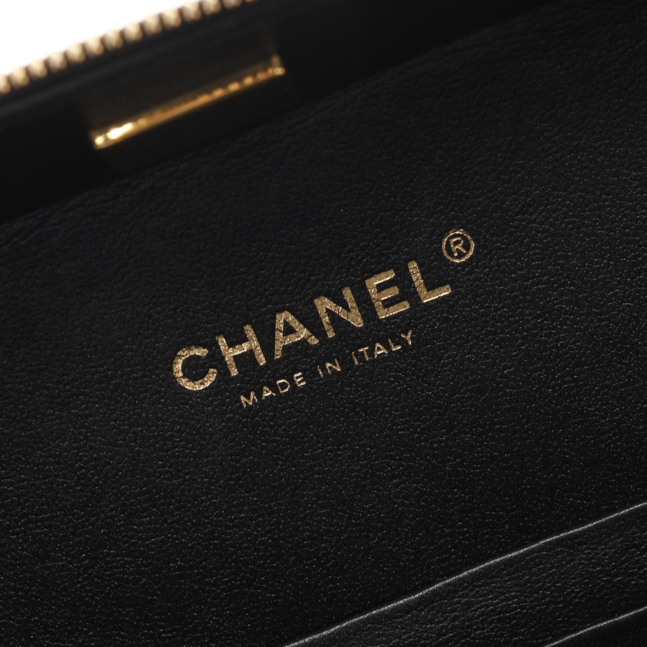 Chanel Chanel Matelasse Top Handle Chain Shoulder Bag Lambskin Black Gold Hardware Size ONE SIZE - 4 Thumbnail