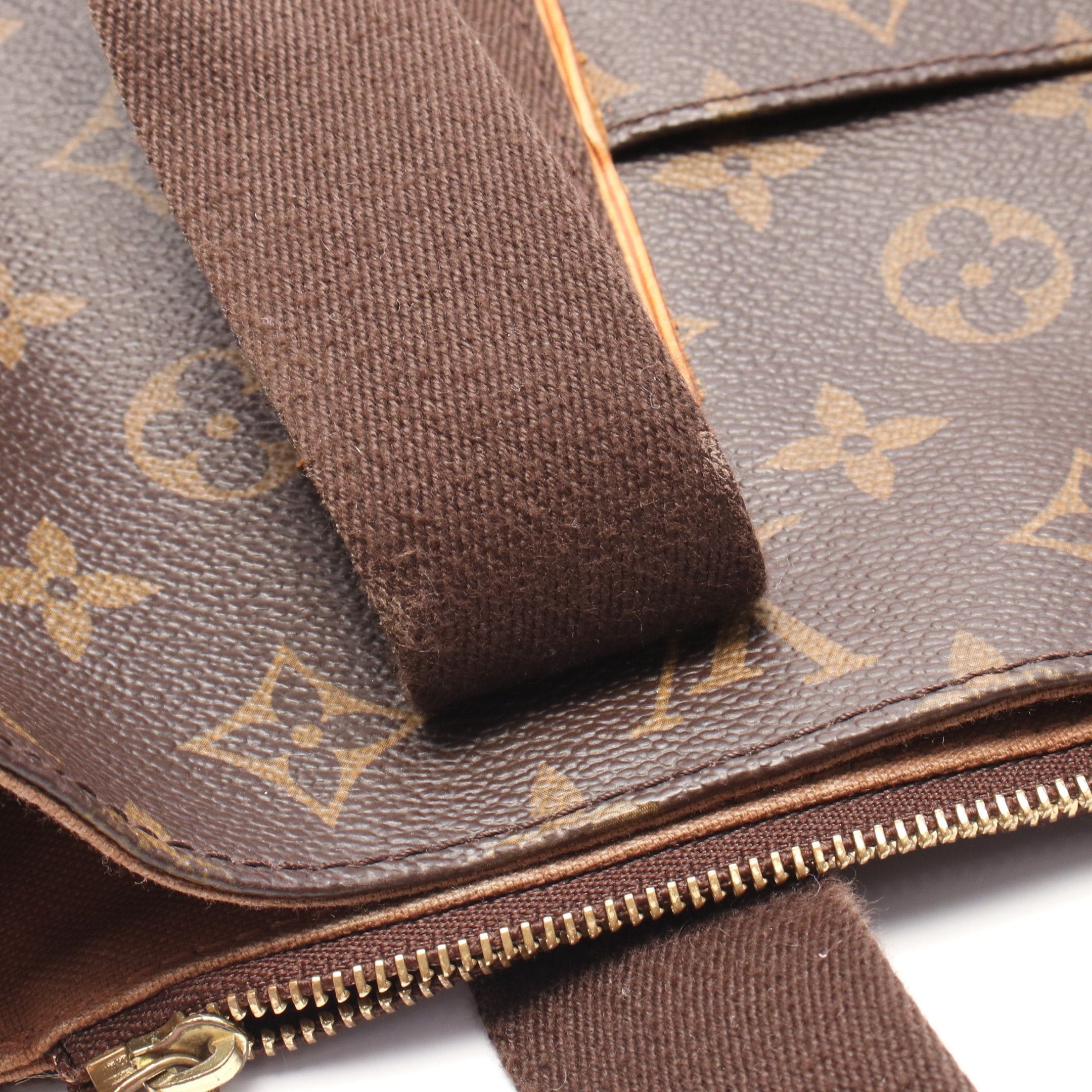 Louis Vuitton Louis Vuitton Hippopotamus Bobourg Monogram Shoulder Bag Tote Leather Brown Size ONE SIZE - 7 Thumbnail