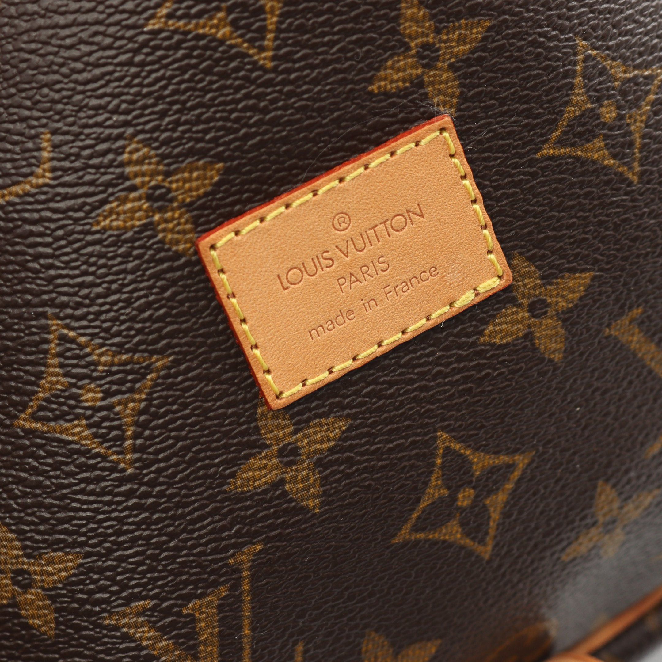 Louis Vuitton Louis Vuitton Saumur 30 Monogram Shoulder Bag Leather Brown Size ONE SIZE - 4 Thumbnail