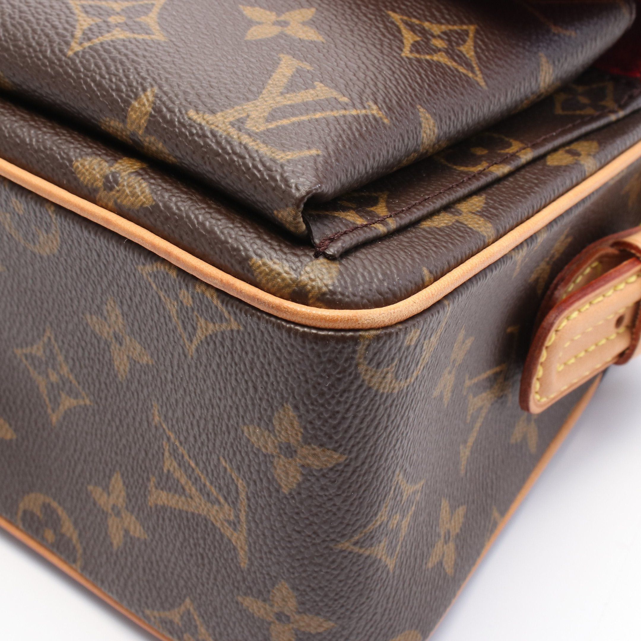 Louis Vuitton Louis Vuitton Vivacite Mm Monogram Shoulder Bag Leather Brown Size ONE SIZE - 6 Thumbnail