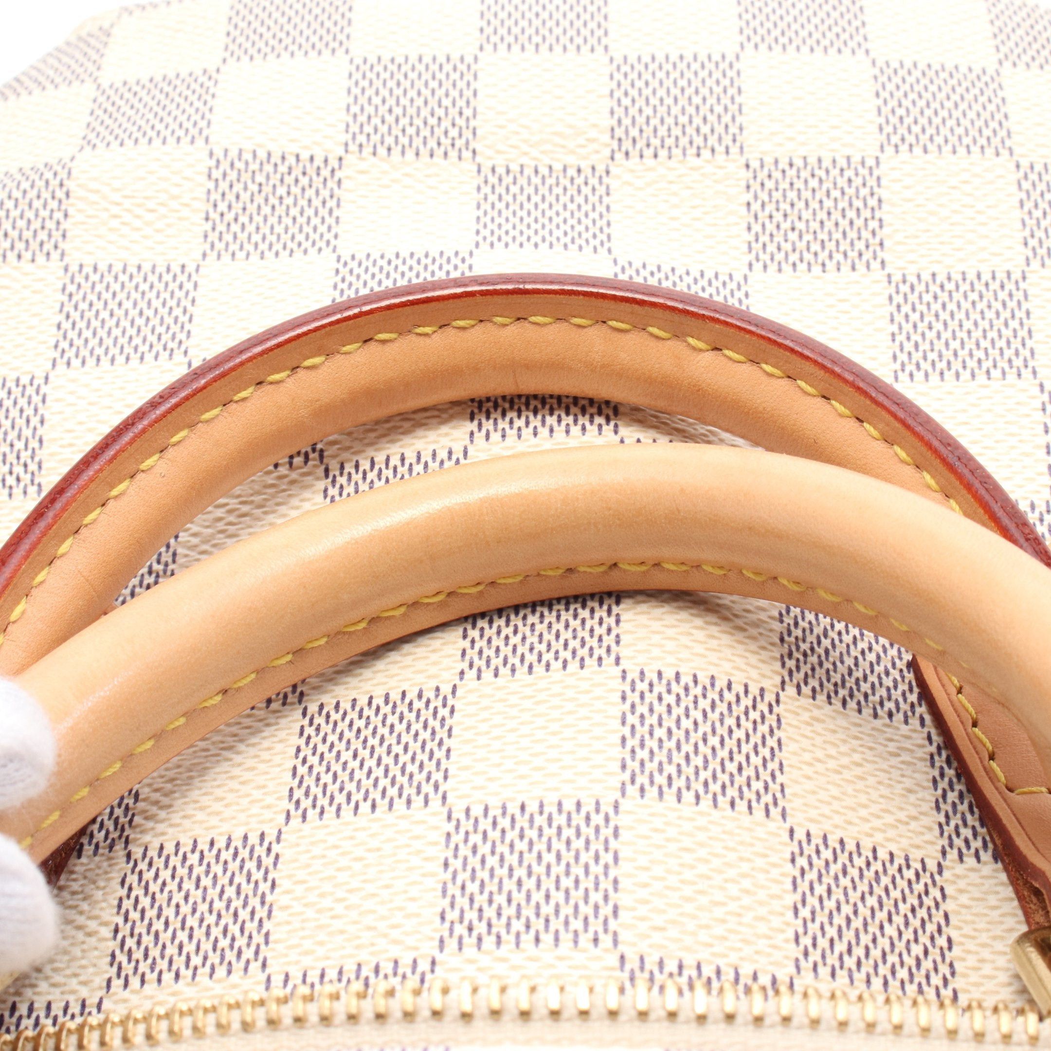 Louis Vuitton Louis Vuitton Speedy 30 Damier Azur Handbag Leather White Size ONE SIZE - 8 Thumbnail