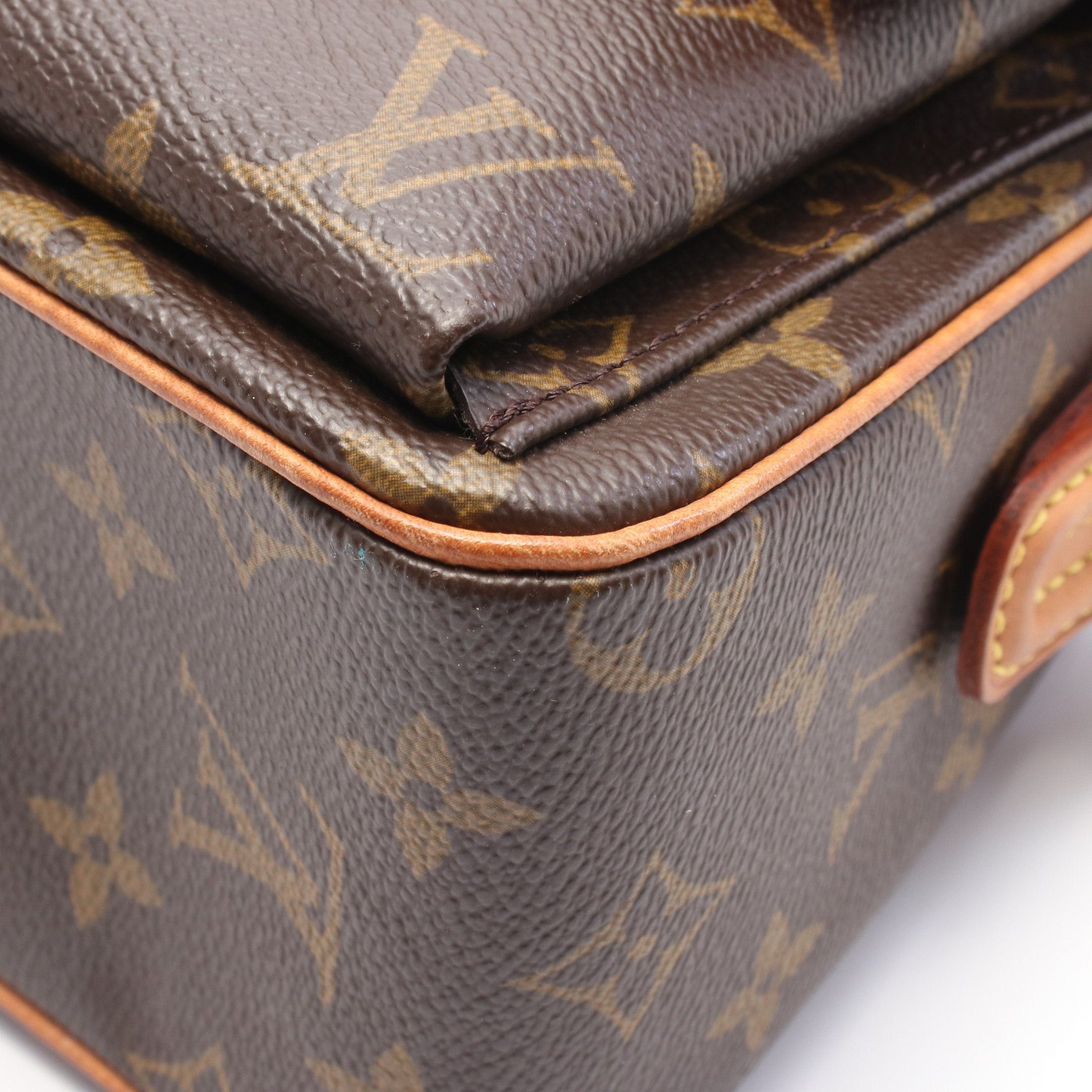 Louis Vuitton Louis Vuitton Vivacite Mm Monogram Shoulder Bag Leather Brown Size ONE SIZE - 6 Thumbnail