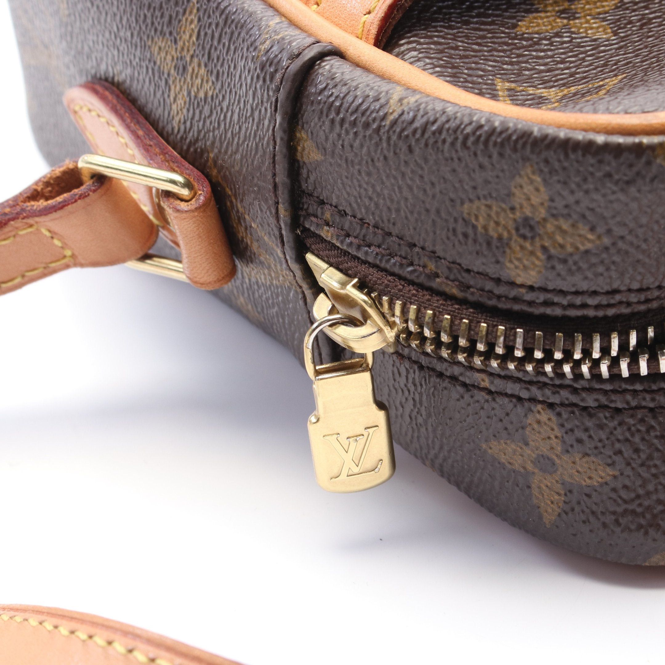 Louis Vuitton Louis Vuitton Trocadero 27 Monogram Shoulder Bag Leather Brown Size ONE SIZE - 8 Thumbnail